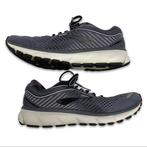 brooks ghost 12 mens size 8.5